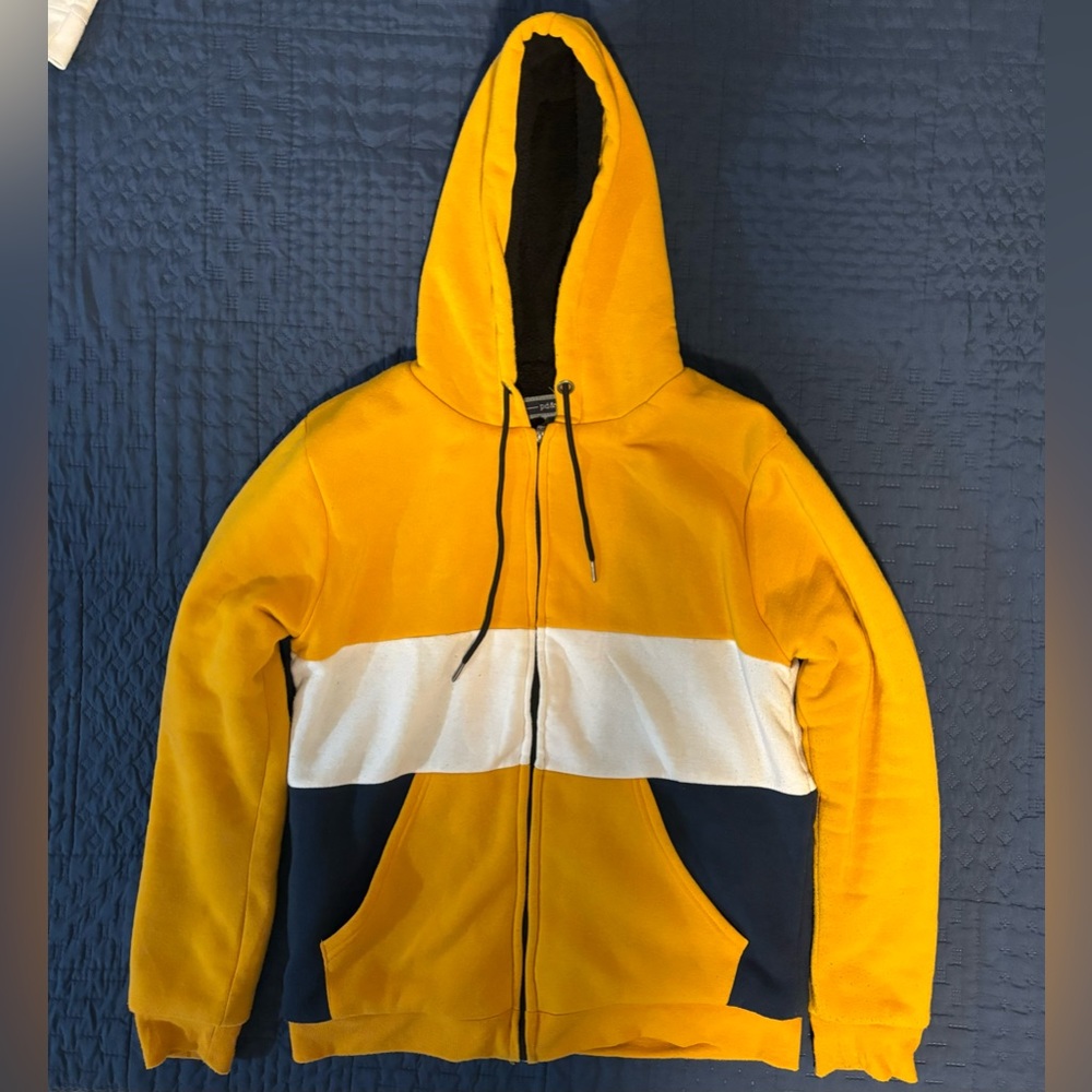 Fleece-lined Hoodie